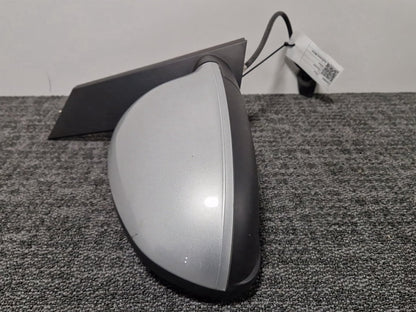 Vauxhall Astra MK6 (J) (A3400) Hatchback Genuine Front Right Door Wing Mirror