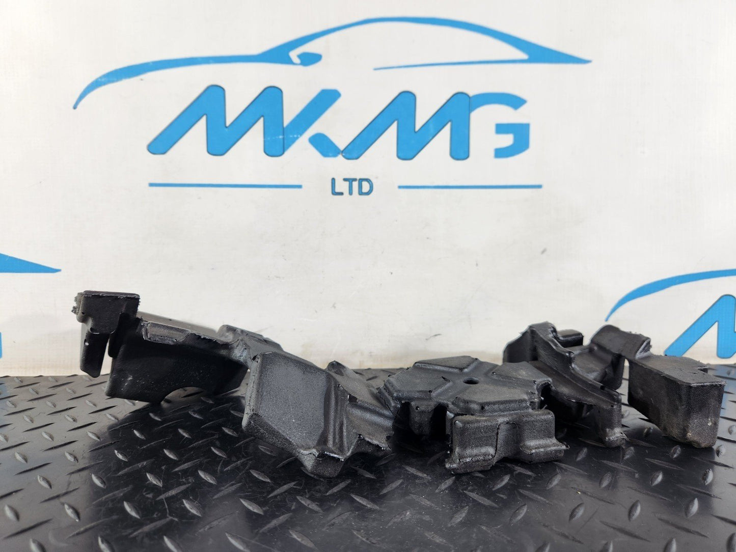 19-ON RANGE ROVER EVOQUE L551 ENGINE BLOCK SOUNDPROOF INSULATOR G4D366091AC