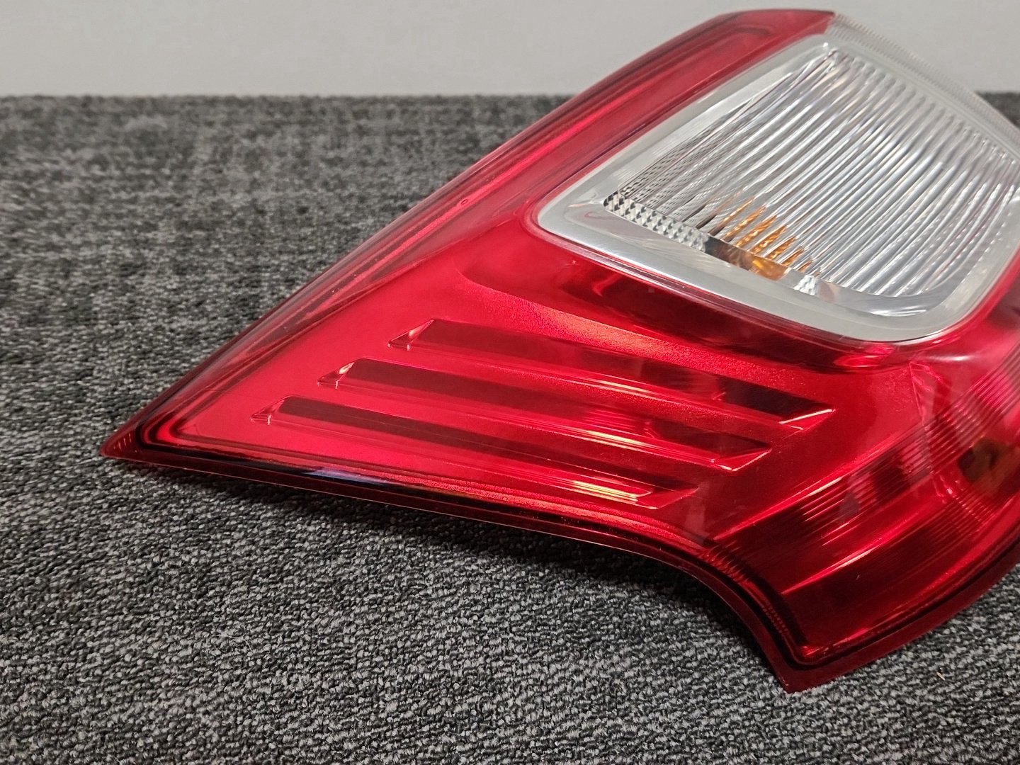 2014 Ford Grand C-Max MK2 (C344) Genuine Rear Left N/S Tail Light AM5113405AE