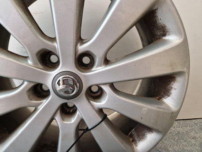Vauxhall Zafira MK3 (C) (A3470) MPV Genuine 17" 10 Spoke Alloy Wheel