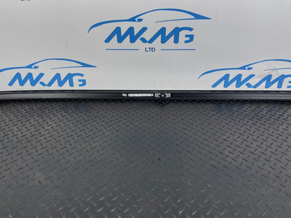 16-22 BMW X1 F48 GENUINE RIGHT O/S ROOF RAIL BLACK 7356436