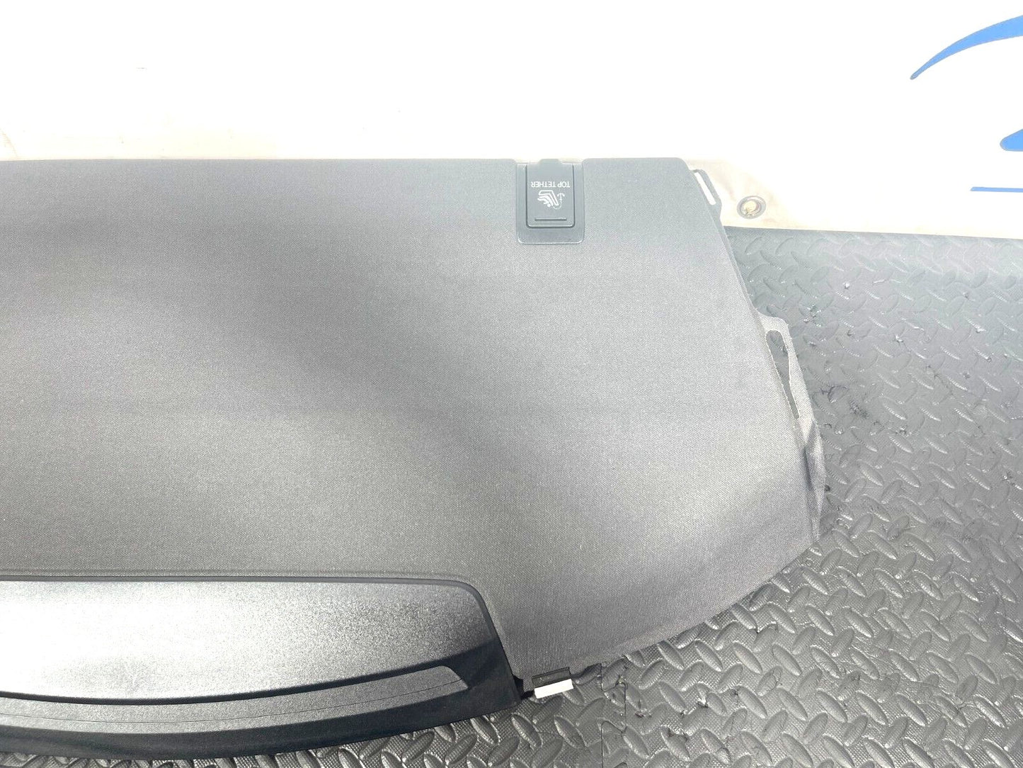 13-19 MERCEDES BENZ CLA C117 GENUINE PARCEL REAR BOOT PARCEL SHELF LOAD COVER