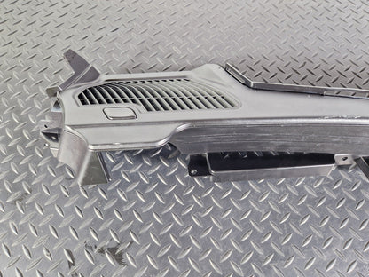 10-13 BMW X5 E70 LCI OEM REAR RIGHT O/S LUGGAGE COMPARTMENT RAIL COVER 6961850