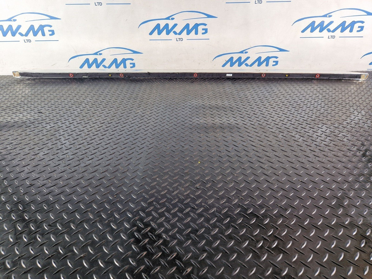 AUDI Unknown Part Type 4L0860021N