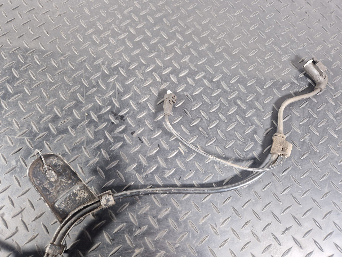 18-ON MERCEDES BENZ A CLASS W177 REAR LEFT N/S/R ABS WIRING LOOM A2475401100