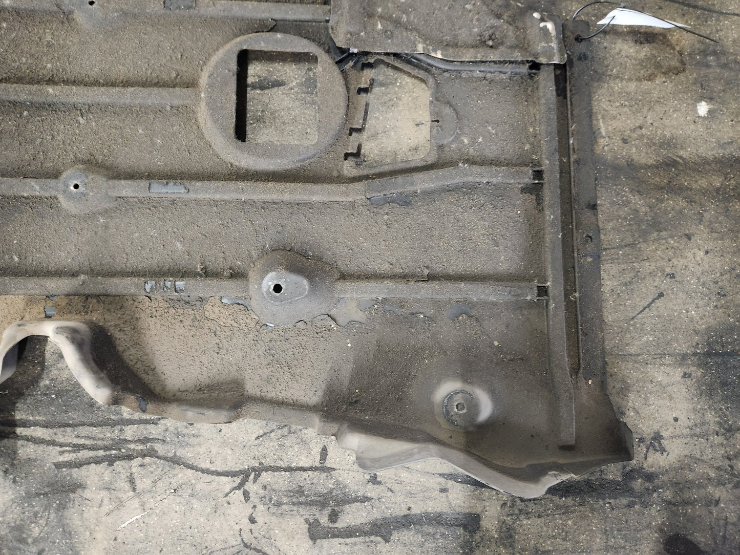 BMW 116i E87 Hatchback Genuine Engine Bay Front Under Tray Cover