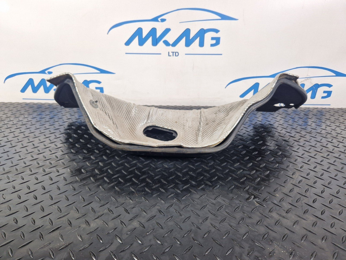 16-19 AUDI A4 B9 GENUINE BULKHEAD FIREWALL HEAT PROTECTION SHIELD 8W0819523C