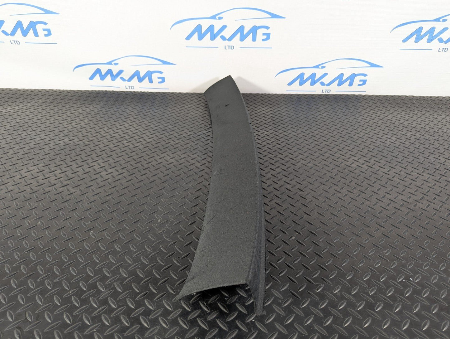 Audi Q7 4L Genuine Roof Trim Strip in Black 4L0867839