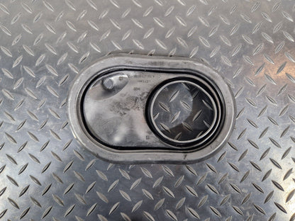 19-ON MERCEDES BENZ CLA C118 FUEL TANK FILLER SEAL A1184710100