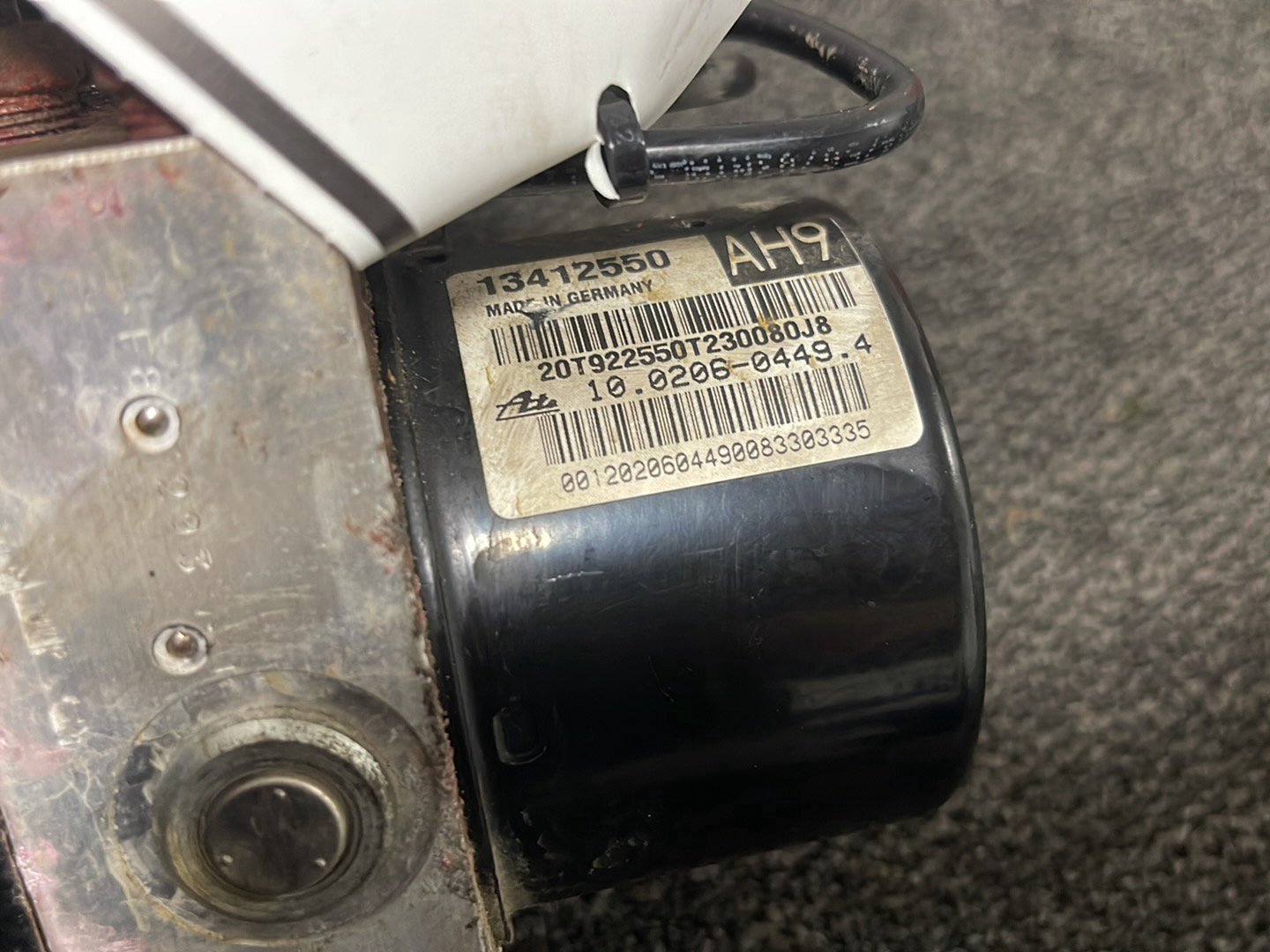 Vauxhall Astra MK6 (J) (A3400) Genuine ABS Pump Control Module 13412550
