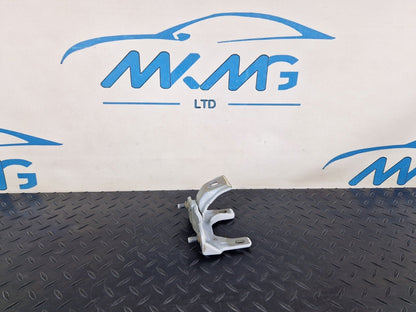 12-18 BMW 3 SERIES F30 F31 LCI REAR BOOT HINGE BRACKET MOUNT 7270077