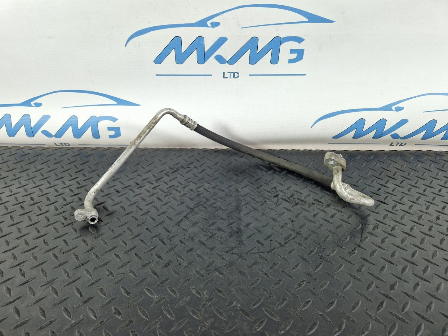 13-19 MERCEDES CLA C117 GENUINE A/C AIR CONDINIOTING PIPE HOSE LINE A2468303515