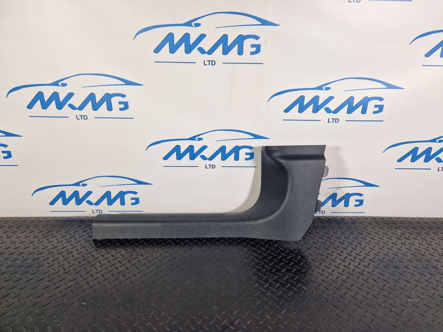 MERCEDES A-CLASS 2020 REAR RIGHT DRIVER SIDE SILL COVER TRIM PANEL A1776802300