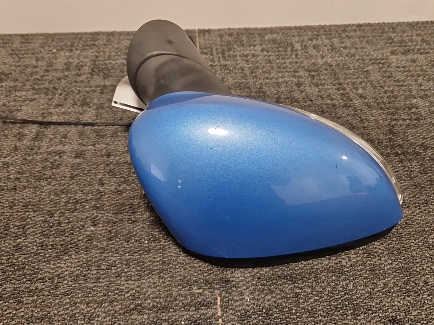Ford Fiesta MK7 (B299) Hatchback Front Right Door Wing Mirror in Blue Vision