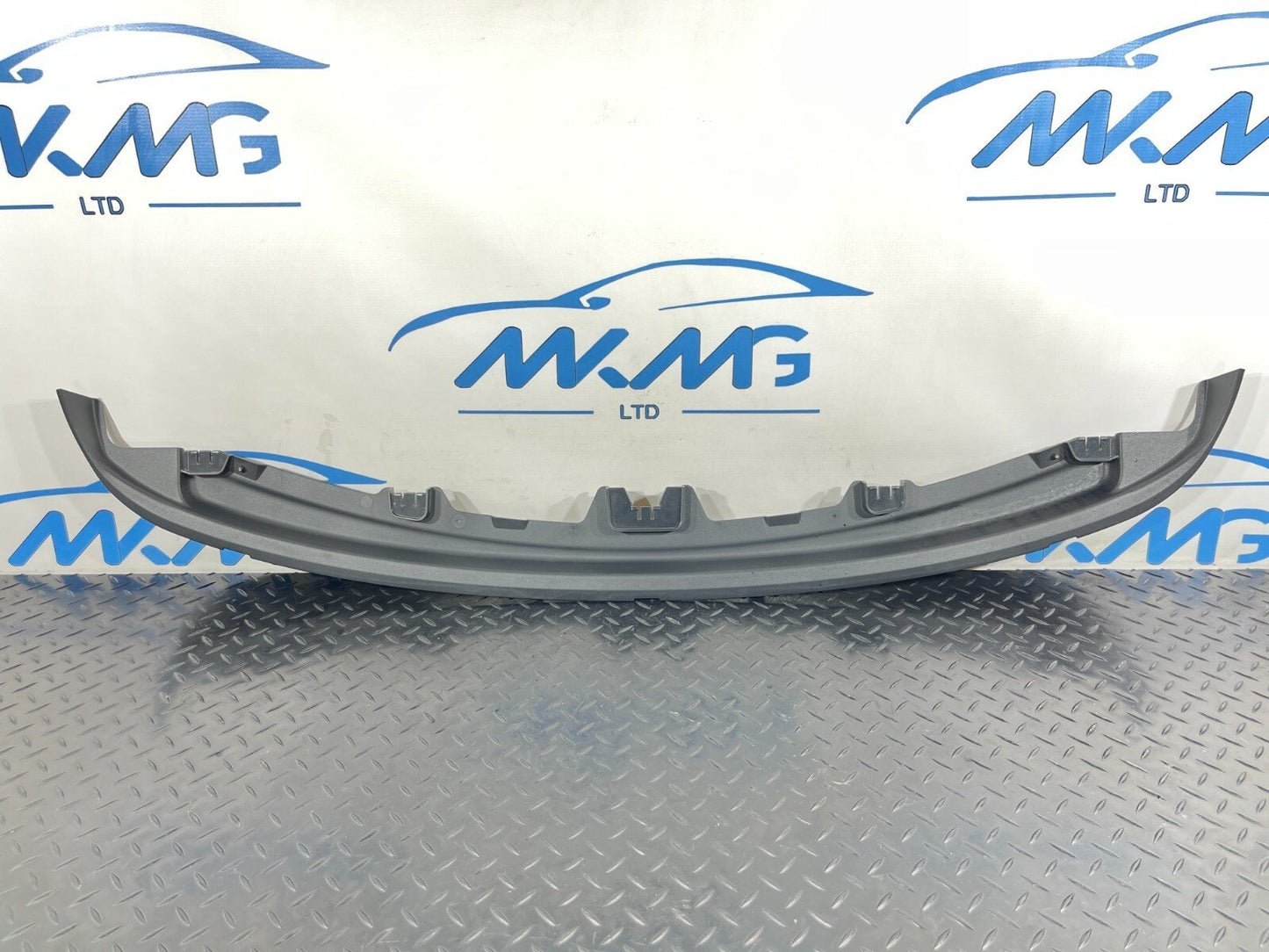 BMW 218i F44 Rear Window Lower Trim 7475714