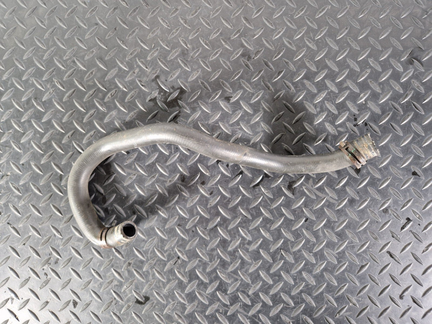 11-19 MERCEDES BENZ ML W166 OEM ENGINE COOLANT WATER HOSE PIPE A1668304896