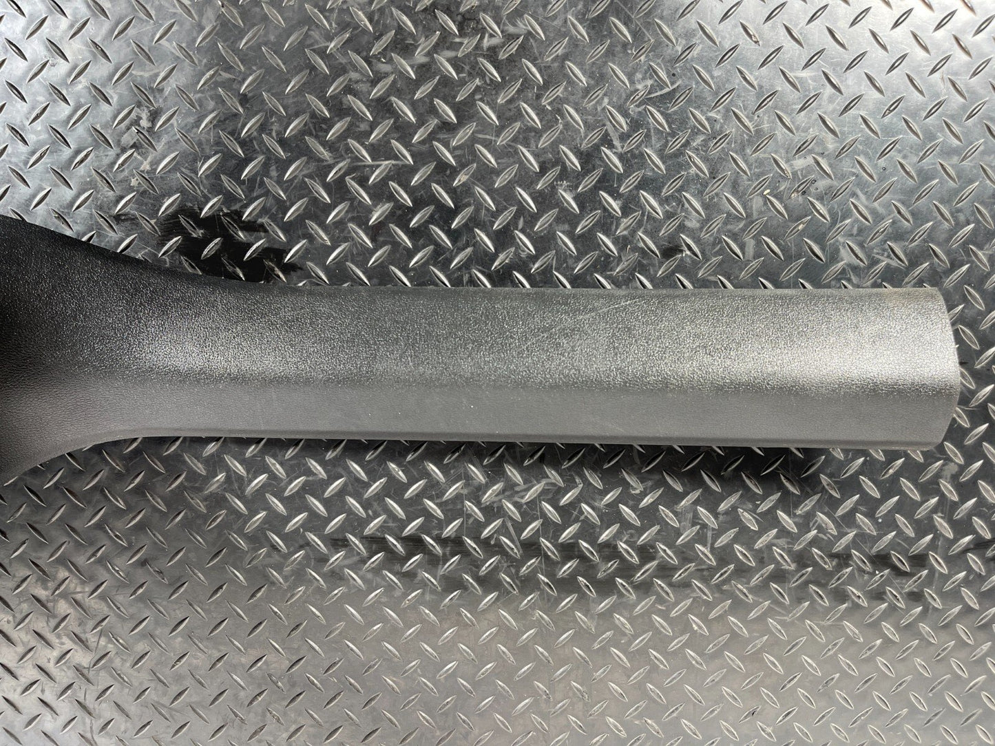 16-19 AUDI A4 B9 AVANT GENUINE FRONT LEFT SIDE FOOTWELL TRIM COVER 8W2867271