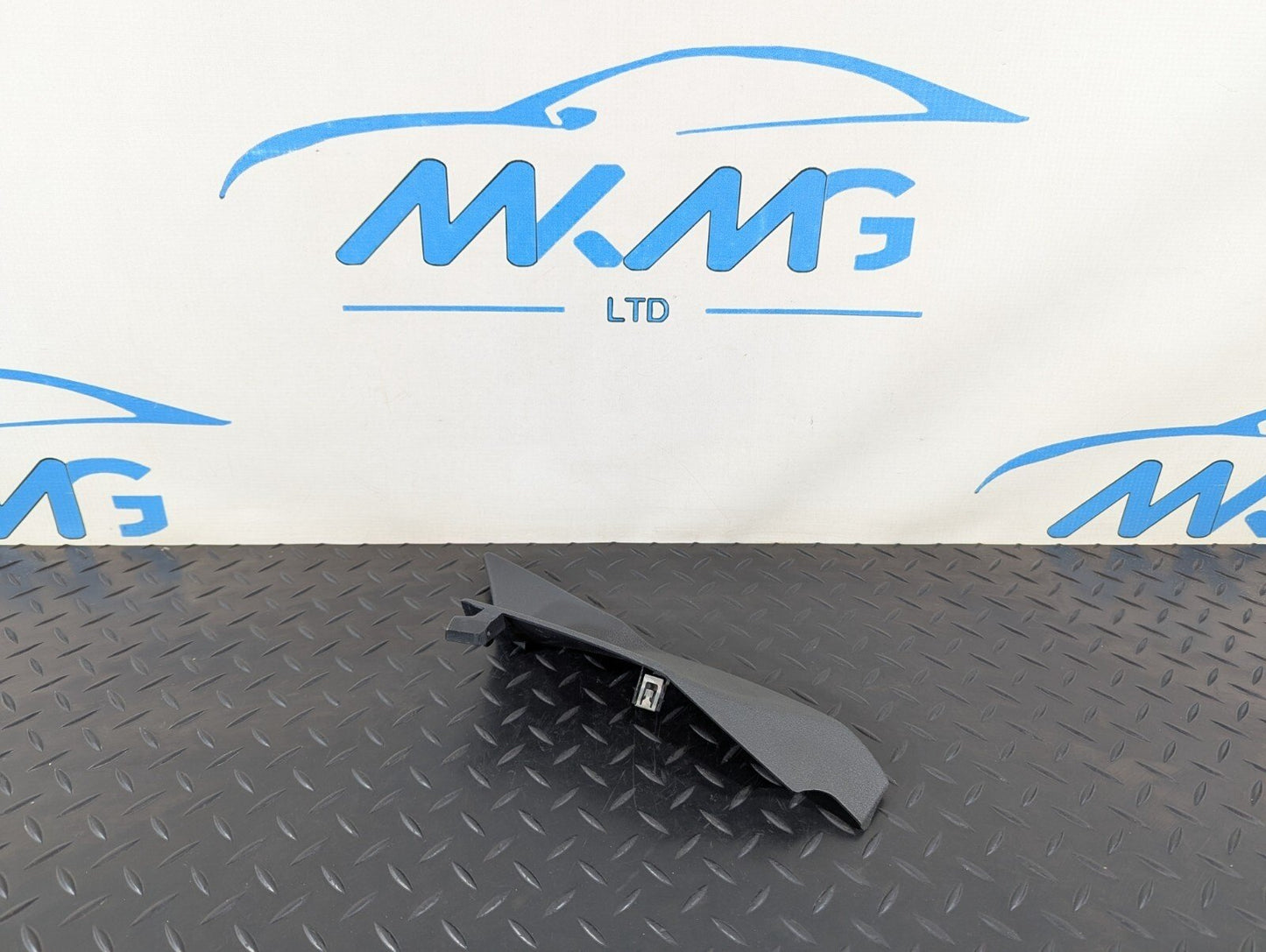 12-17 AUDI Q5 S-LINE GENUINE CENTRE CONSOLE TRIM PANEL 8R2857505A