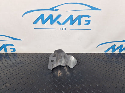 14-21 MERCEDES BENZ C200 W205 GENUINE BRACKET A2054750046