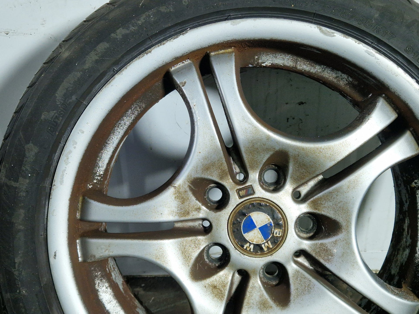 BMW 3 Series E46 17" Alloy Wheel with Tyre 225/45/17 ~5mm 2229180