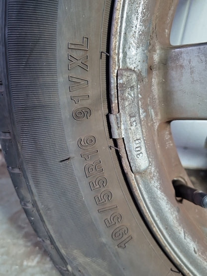 Toyota Prius MK2 (NHW20) 16" Alloy Wheel with Tyre 195/55/16 7mm