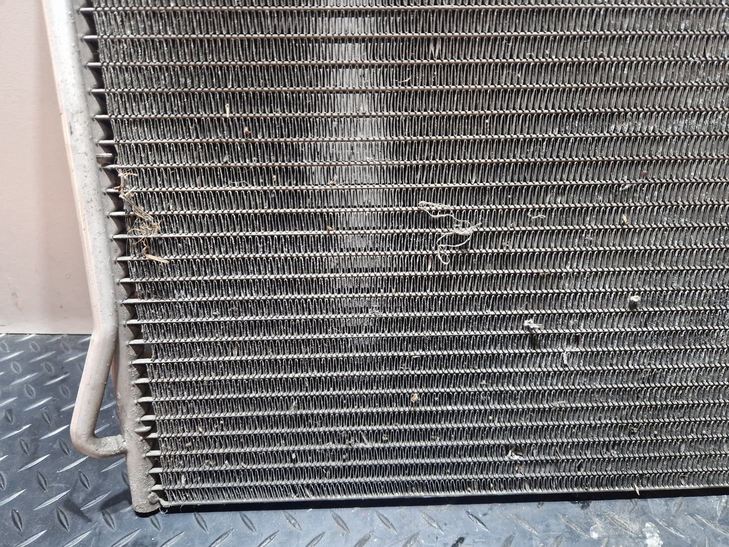 BMW 116i E87 Hatchback 1.6L Petrol Genuine A/C Condenser Radiator 6930038