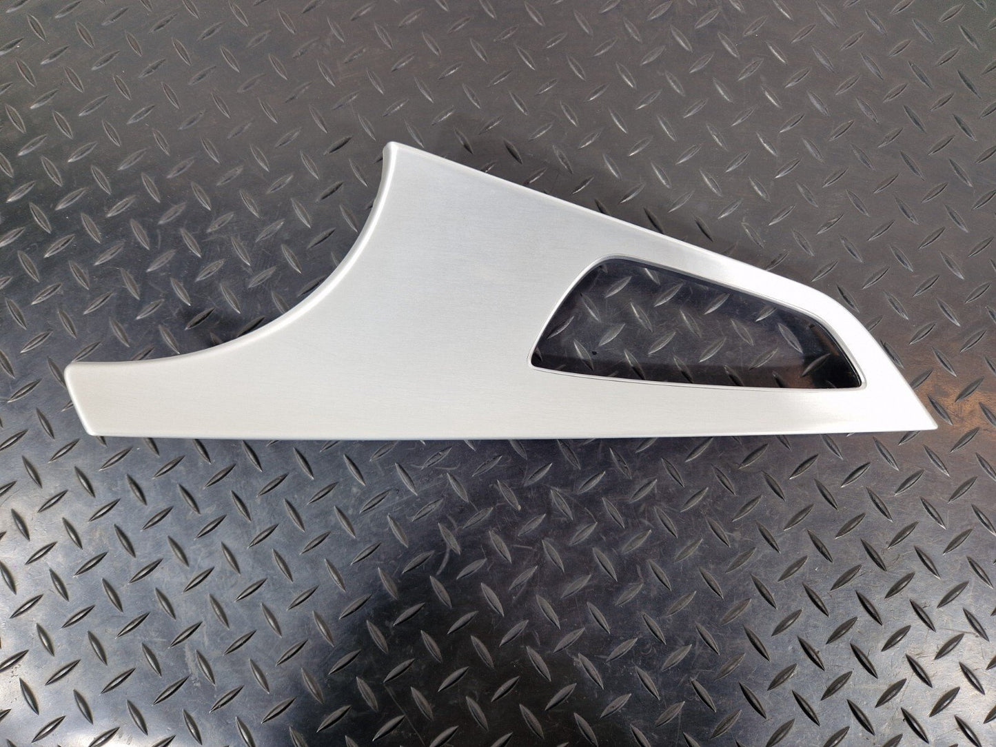 10-18 AUDI A7 4G S-LINE INTERIOR DOOR TRIM FRONT LEFT PASSENGER SIDE 4G8867409