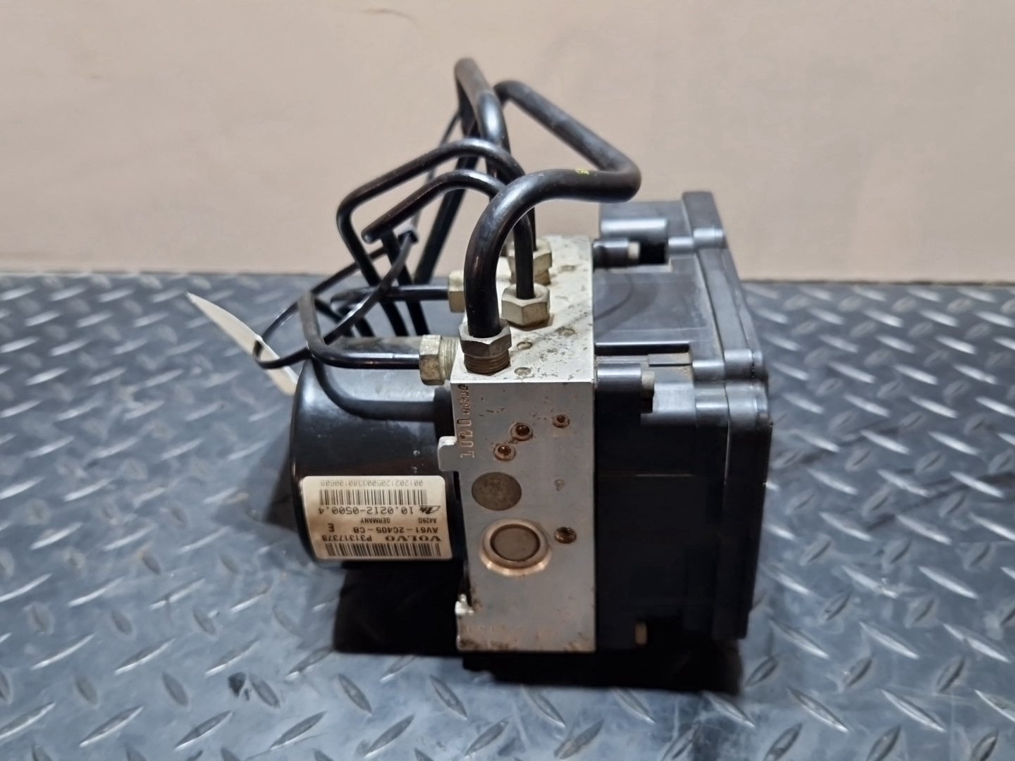Volvo C30 MK1 FL (MK) (533) Coupe Genuine ABS Pump Module Unit AV61-2C405-CB