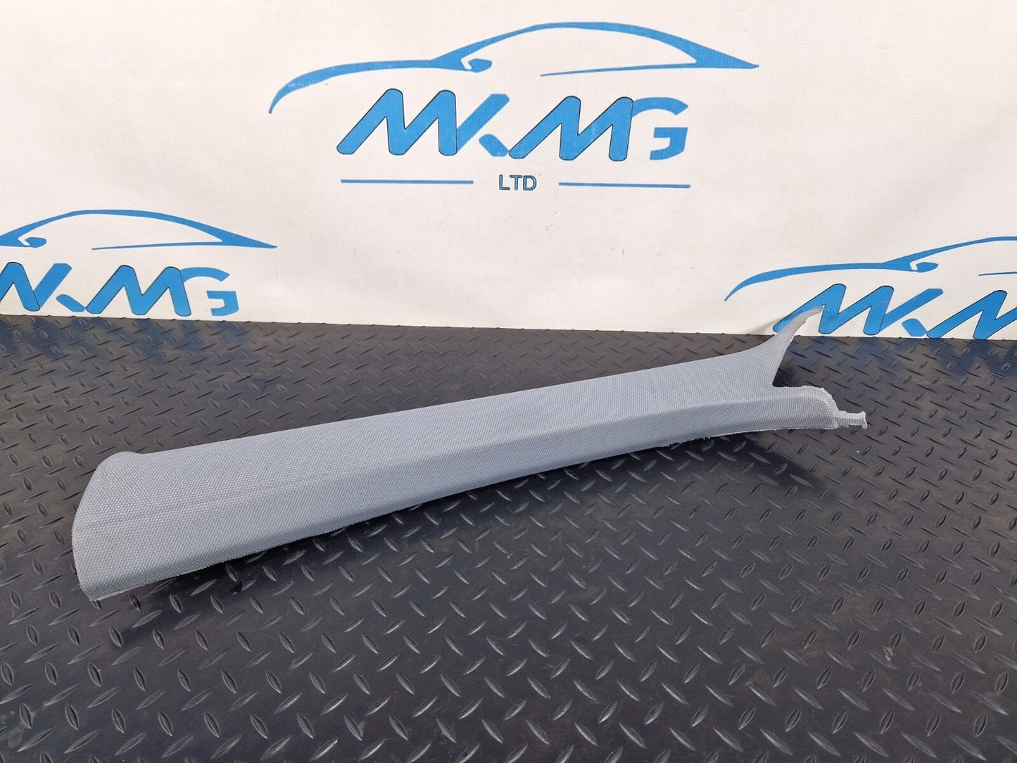 16-19 AUDI A4 B9 OEM A POST PILLAR INNER TRIM LH PASSENGER SIDE 8W0867233D