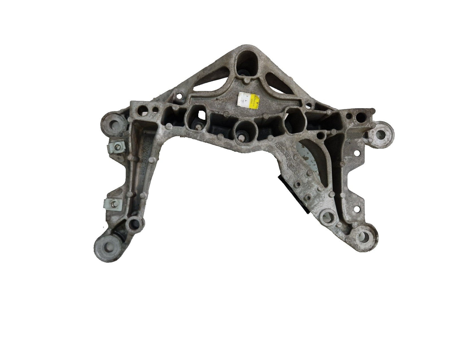 16-19 AUDI A4 B9 GENUINE MANUAL GEARBOX CROSSMEMBER MOUNT BRACKET 8W0399262AD
