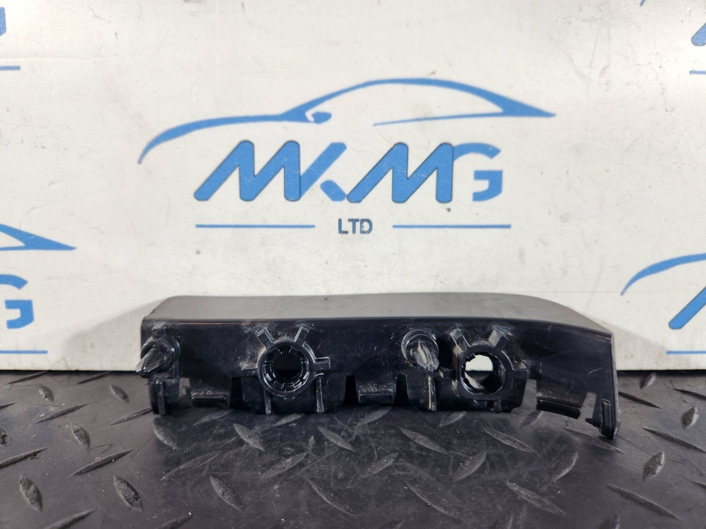 13-23 RANGE ROVER SPORT L494 REAR RIGHT BUMPER BRACKET MOUNT DK62-17B932-BE