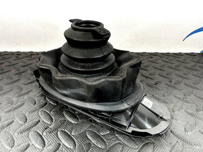16-19 AUDI A4 B9 GENUINE GEARSTICK RUBBER SEAL TRIM 8W0711406