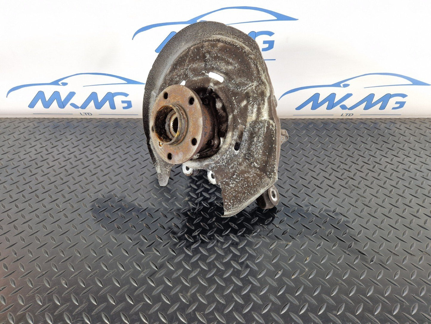 11-18 BMW 6 SERIES F06 GENUINE RHD REAR RIGHT WHEEL HUB 685289