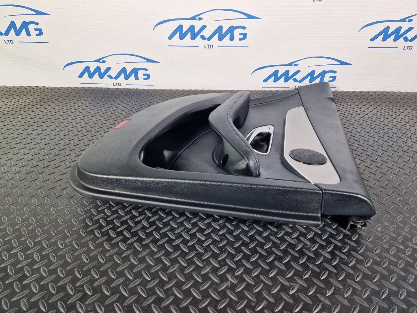 14-21 MERCEDES BENZ C200d W205 REAR PASSENGER SIDE DOOR CARD BLACK LEATHER