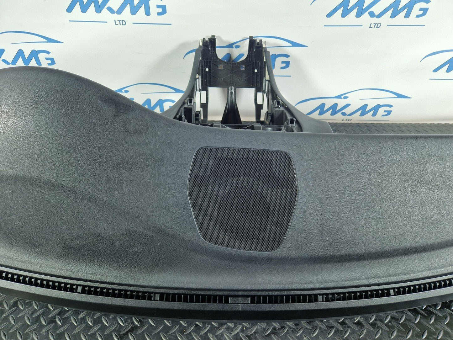 14-21 MERCEDES BENZ C200d W205 DASHBOARD ASSEMBLY TRIM PANEL & PASSENGER AIRBAG