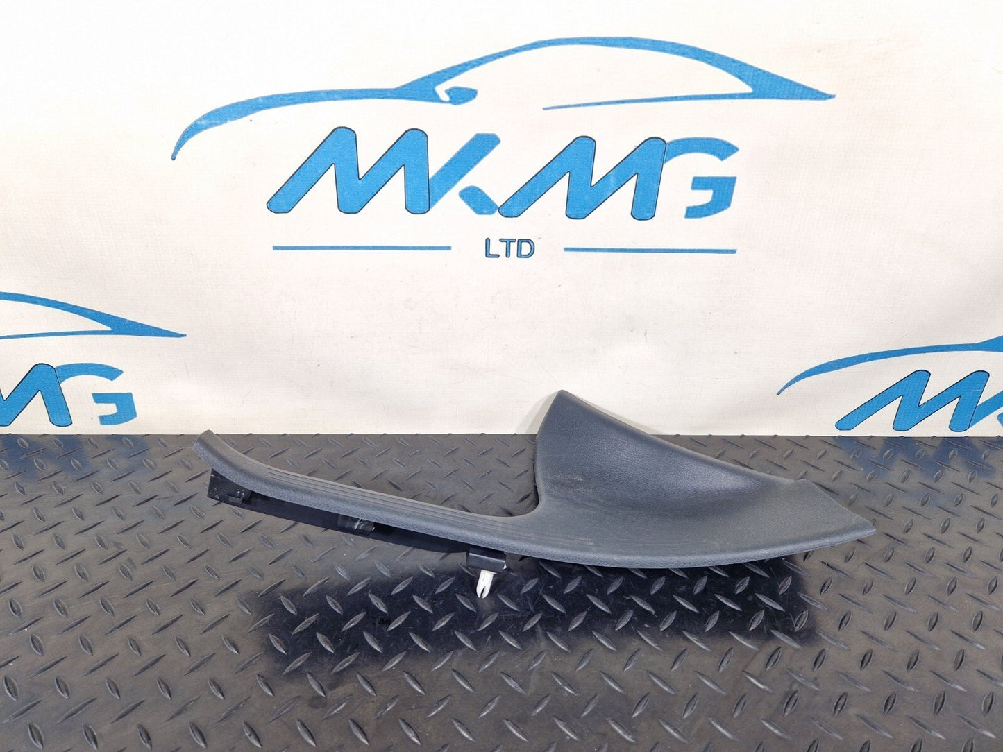 14-21 MERCEDES BENZ C220d W205 REAR LEFT SIDE INNER SILL COVER PANEL A2056860136