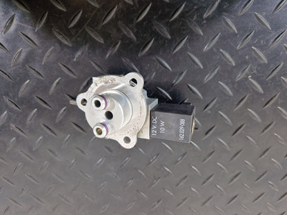 14-21 MERCEDES BENZ C300h W205 GENUINE AIR CONDITIONING CUTOFF VALVE A2228307904