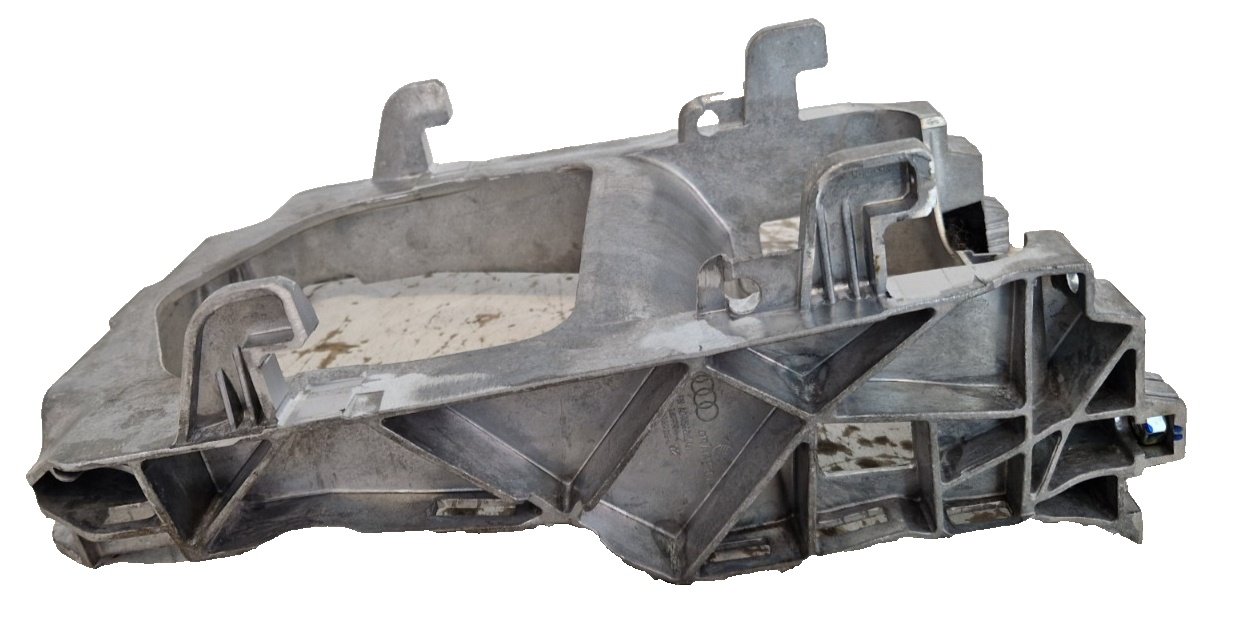 16-20 AUDI Q7 4M CENTER CONSOLE ARMREST SUPPORT MOUNT BRACKET 4M0864283