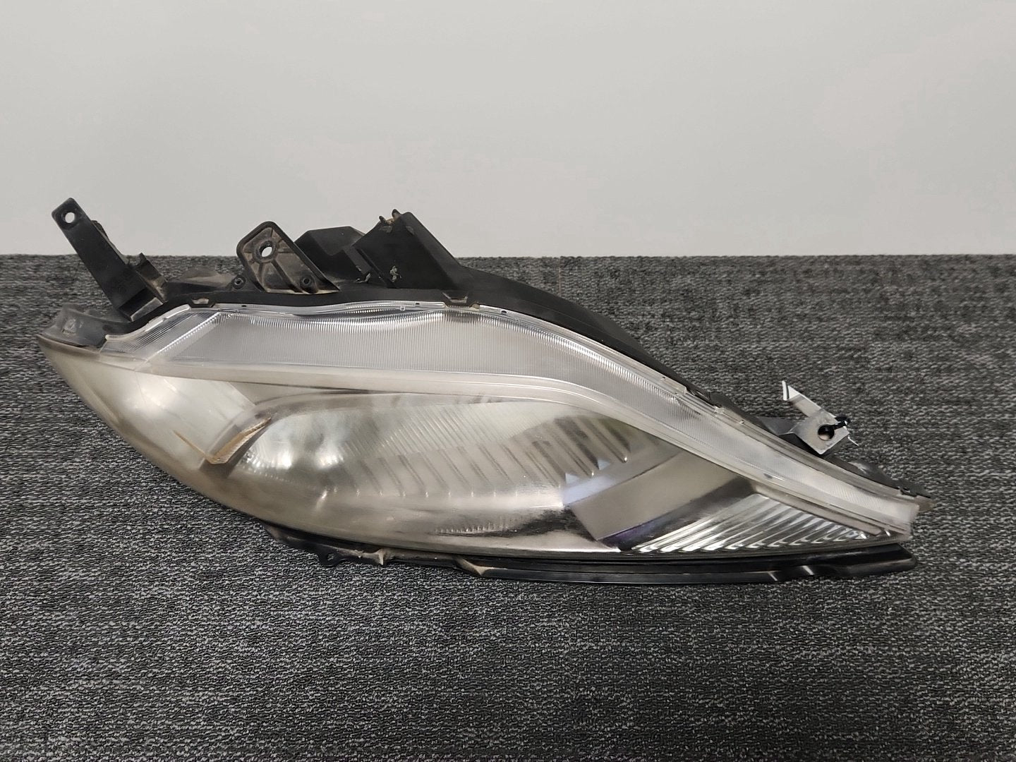 Honda FR-V MK1 (BE57) Genuine Front Right O/S Driver Headlight