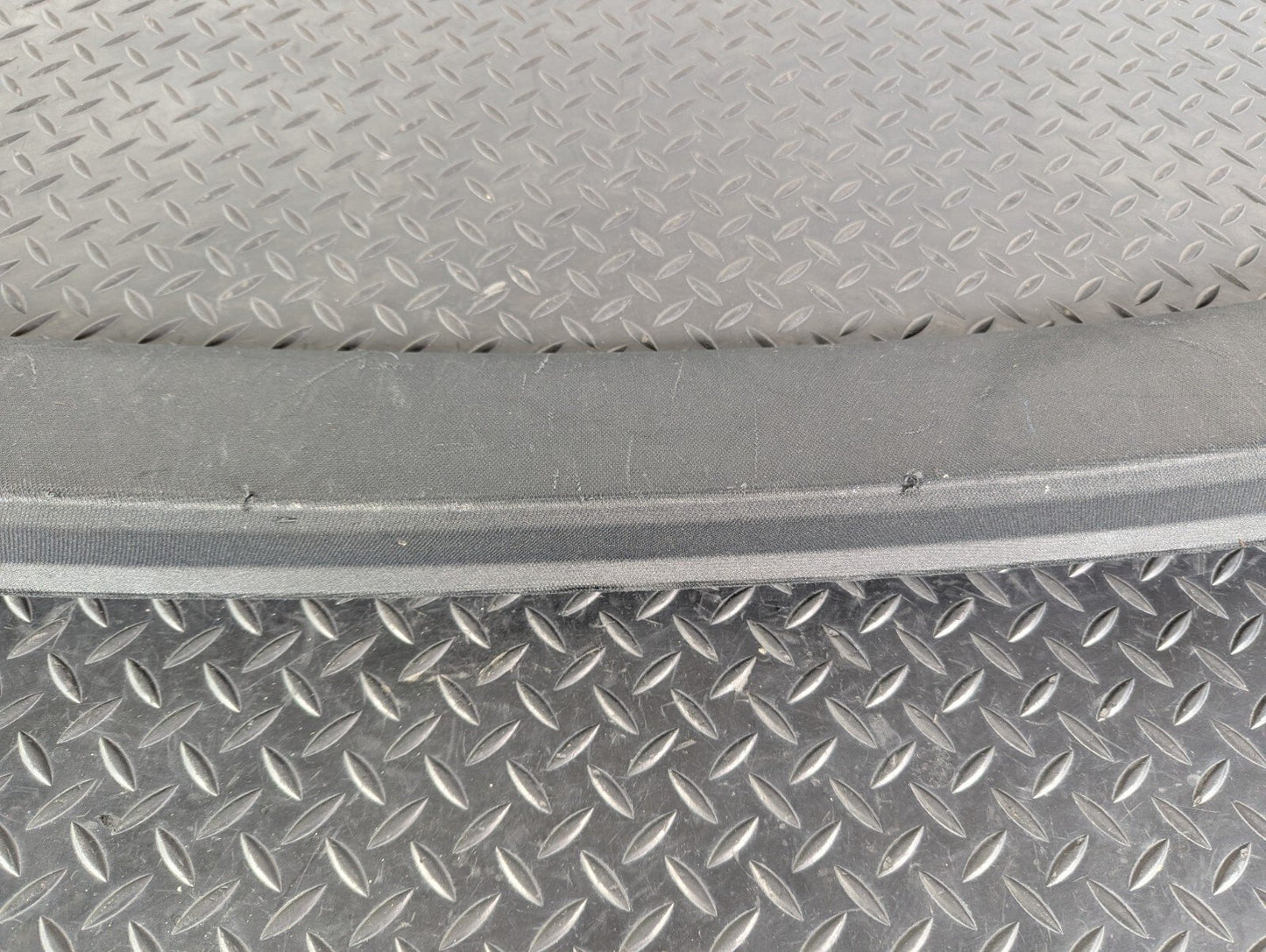 Audi Q7 4L Genuine Roof Trim Strip in Black 4L0867839