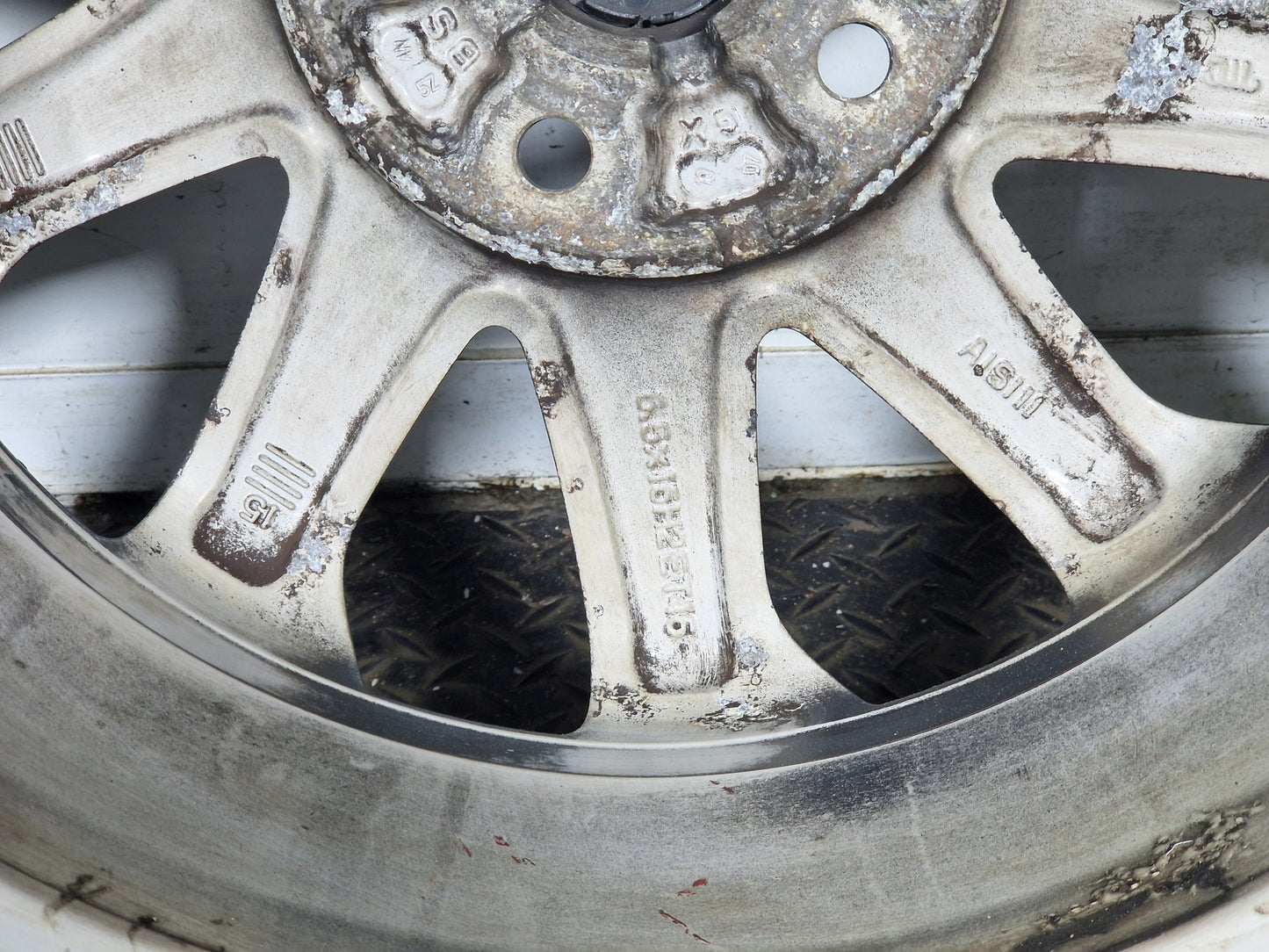 Seat Leon MK3 5F 16" Alloy Wheel with Tyre 4mm 205/55/16 5F0601025A