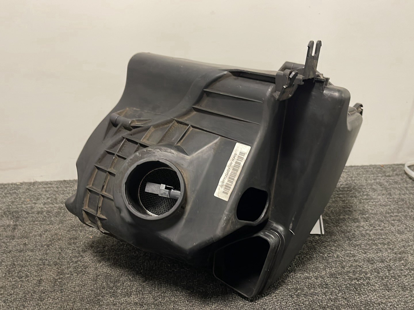 BMW 116i E87 Hatchback Genuine Air Intake Filter Box Housing 7523628 7524412