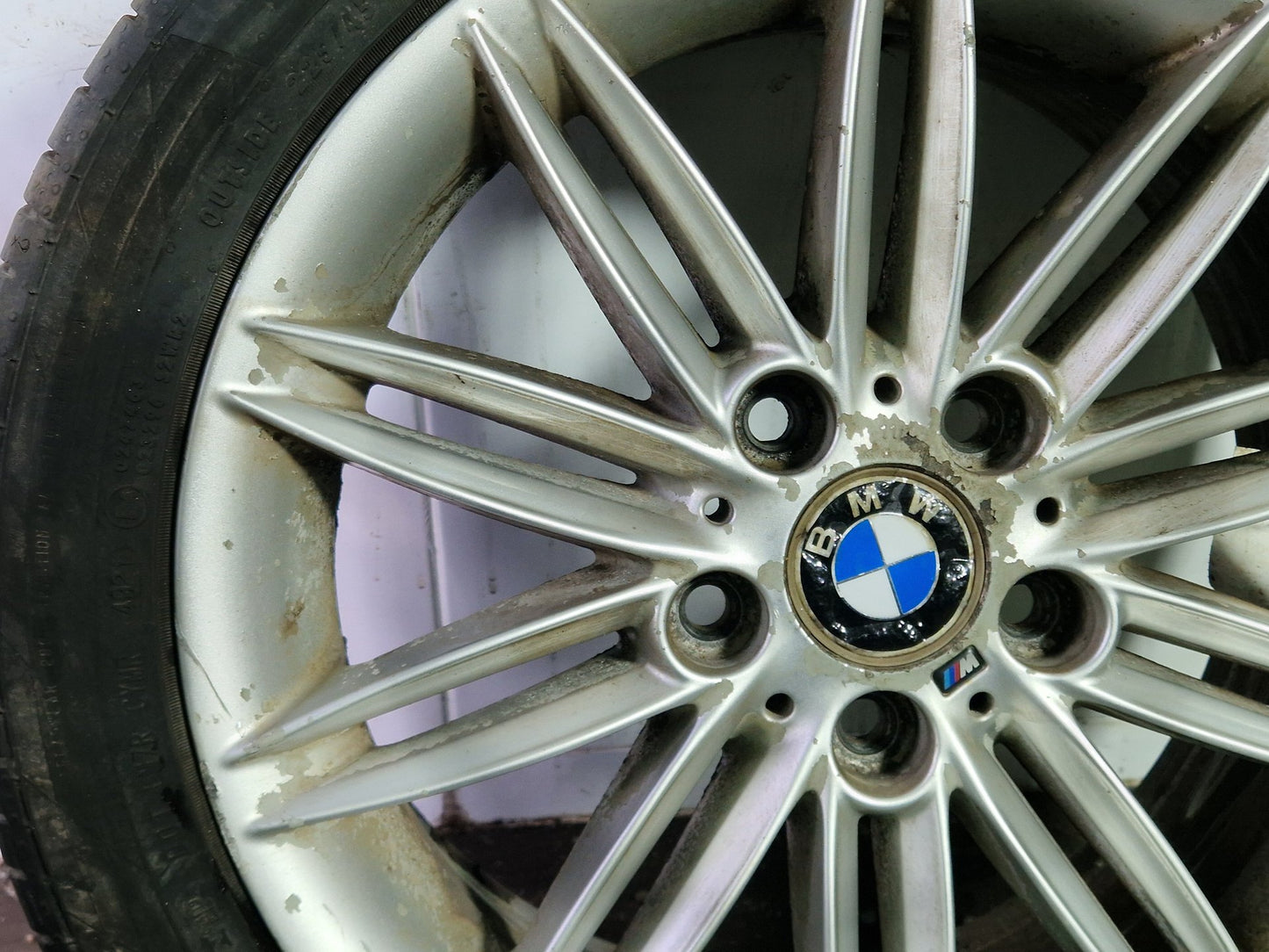 BMW 116i E87 Genuine 17" Alloy Wheel with Continental Tyre 225/45/17 5mm
