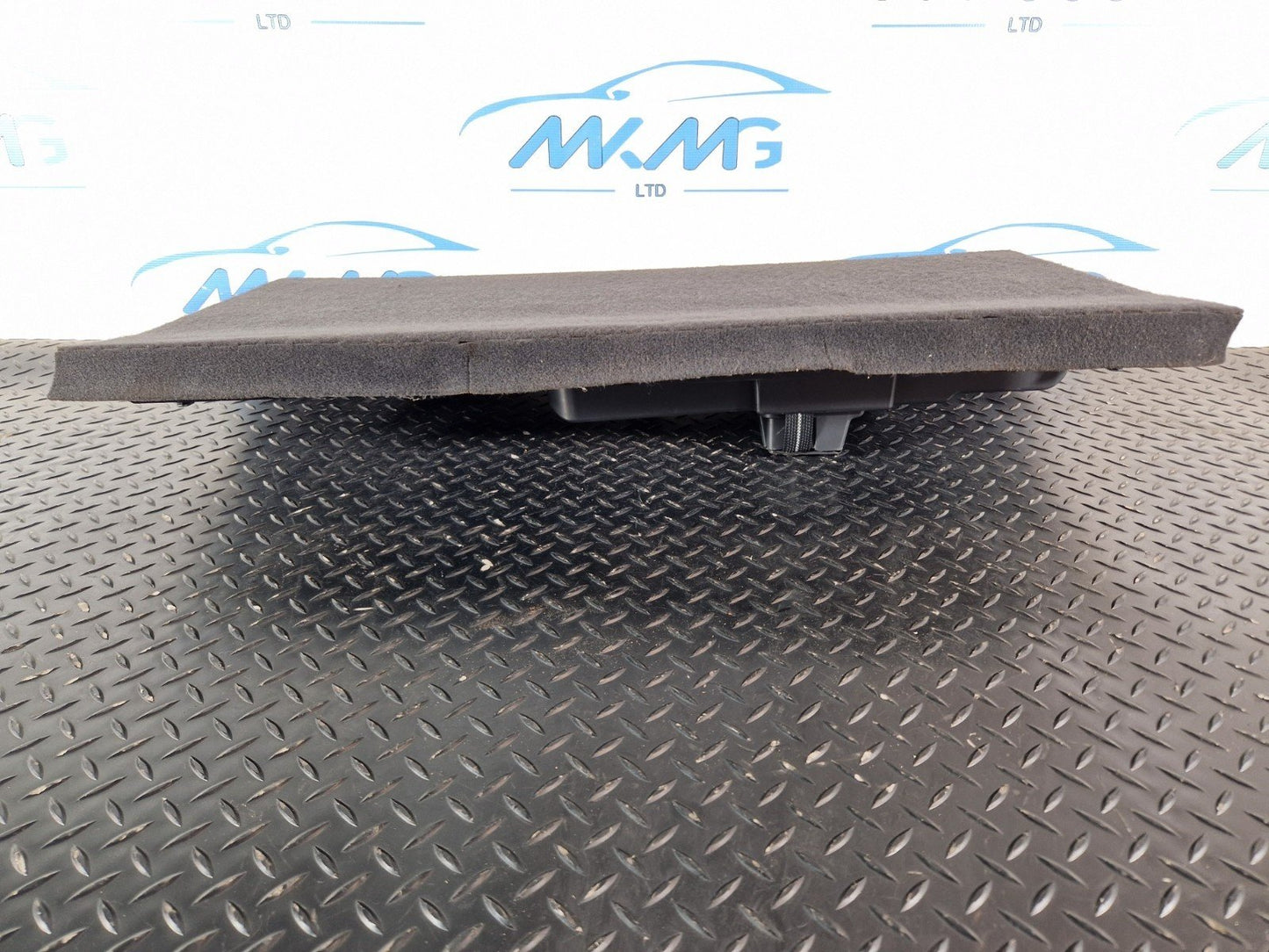 16-19 AUDI A4 B9 ESTATE GENUINE OEM TRUNK BOOT FLOOR CARPET TOOL BOX 8W9861486A