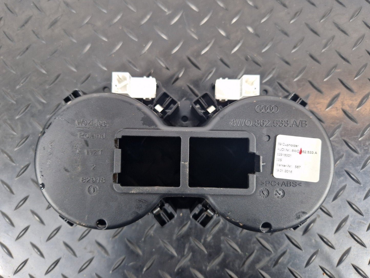 16-19 AUDI A4 B9 GENUINE TWIN DOUBLE CUP HOLDER 8W0862533A 8W0947356A