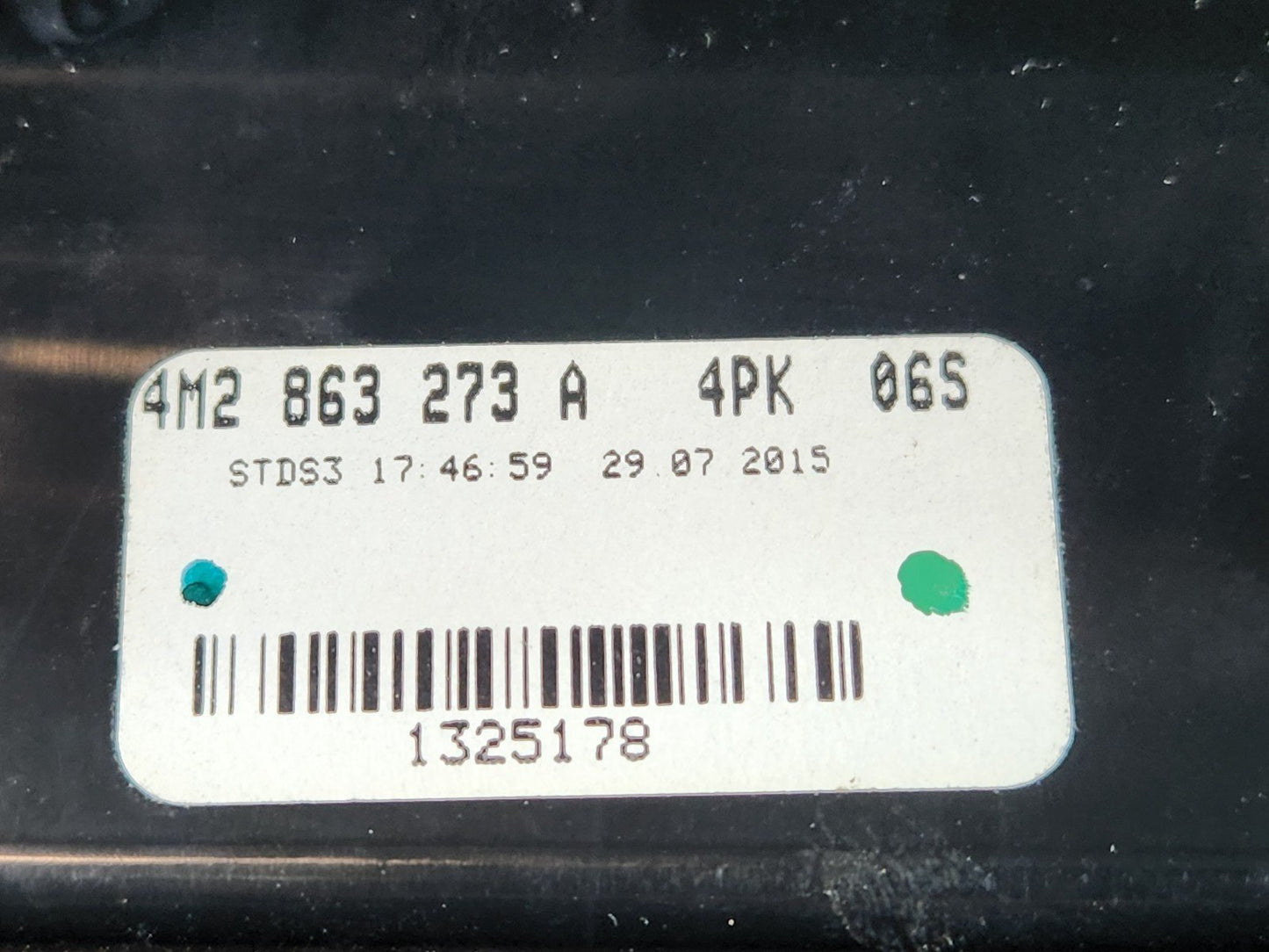 Audi Unknown Part Type 4M2863273A