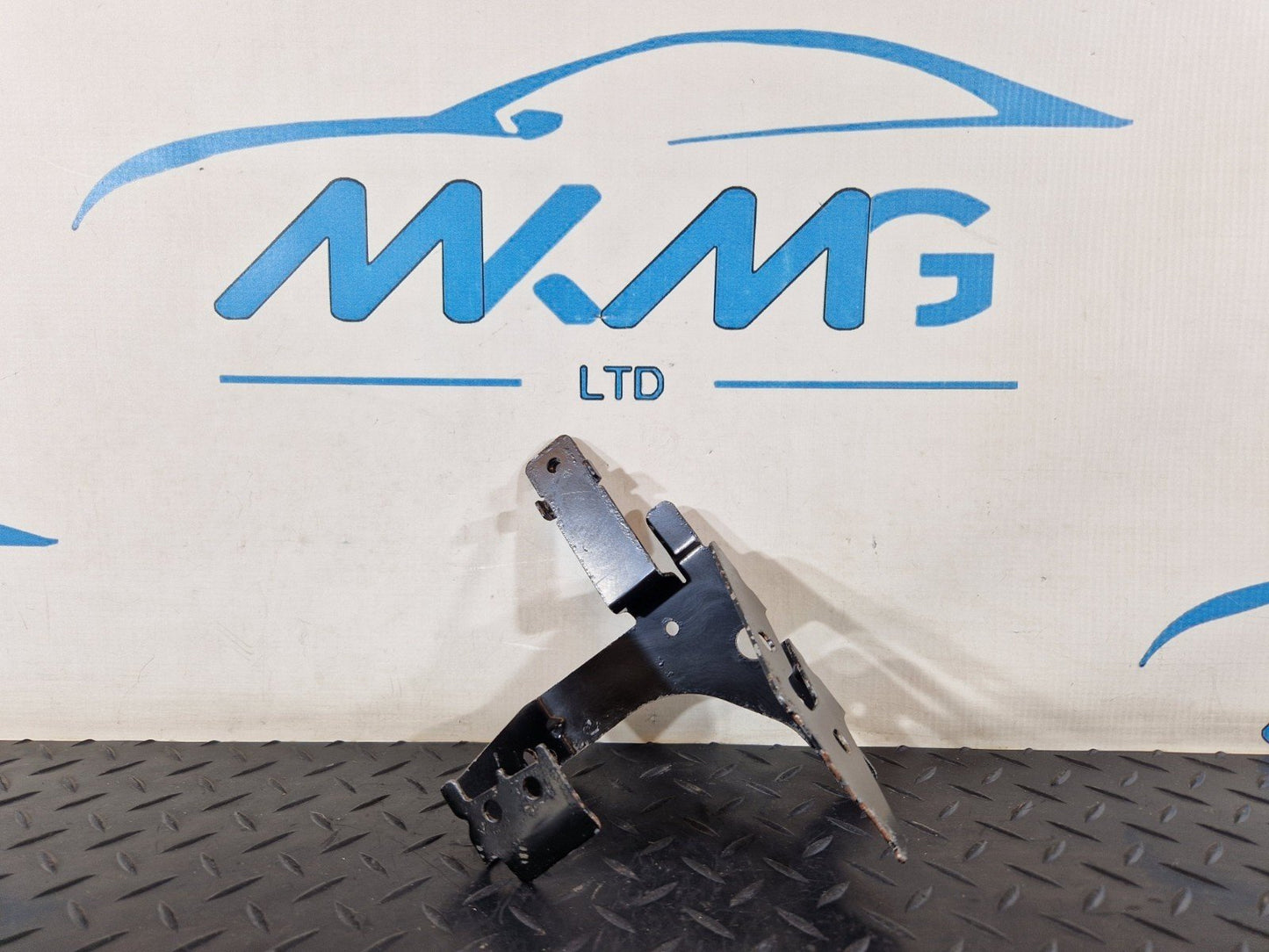 14-23 MERCEDES VITO W447 1.6 DIESEL OM622.951 ENGINE SUPPORT BRACKET A6221500073