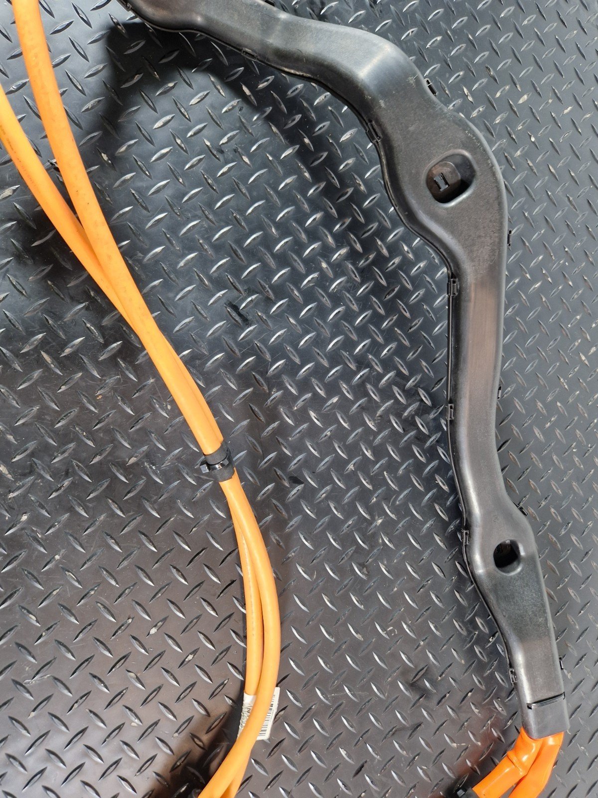 11-19 MERCEDES BENZ GLE500 W166 HYBRID HIGH VOLTAGE WIRING CABLE A1665403603