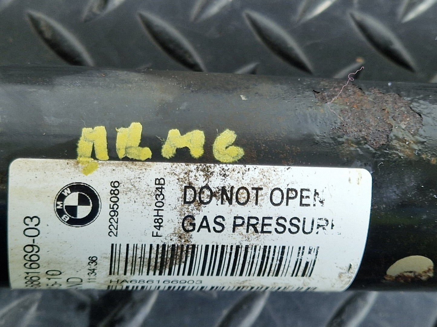 16-22 BMW X1 F48 GENUINE REAR LEFT RIGHT SHOCK ABSORBER DAMPER 6861669
