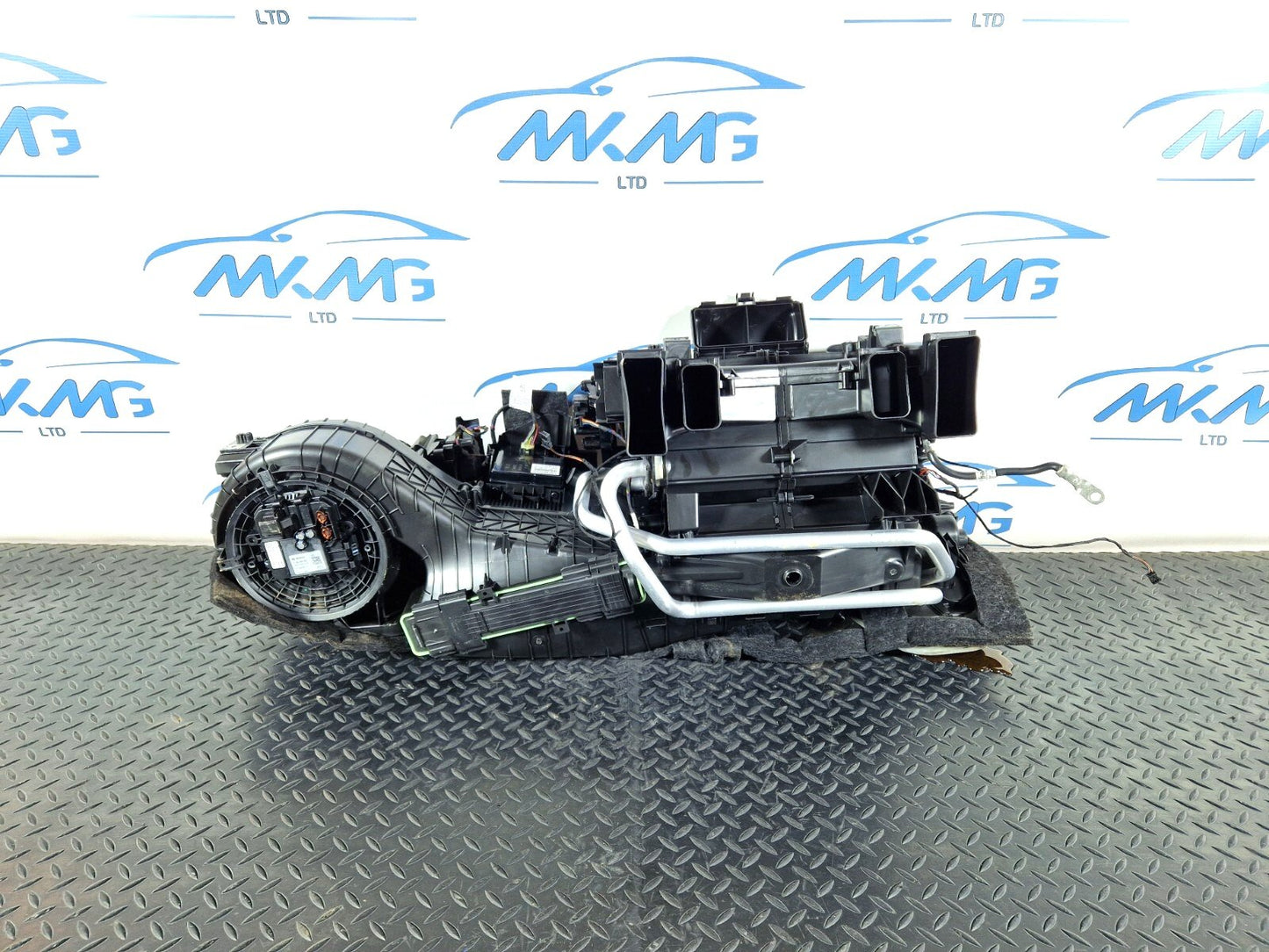14-21 MERCEDES BENZ C220d W205 INTERIOR HEATER MATRIX CORE & A/C CONTROL MODULE